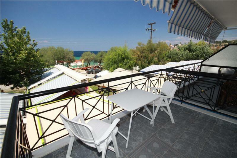 Funbeach Rooms Neos Marmaras Exterior photo