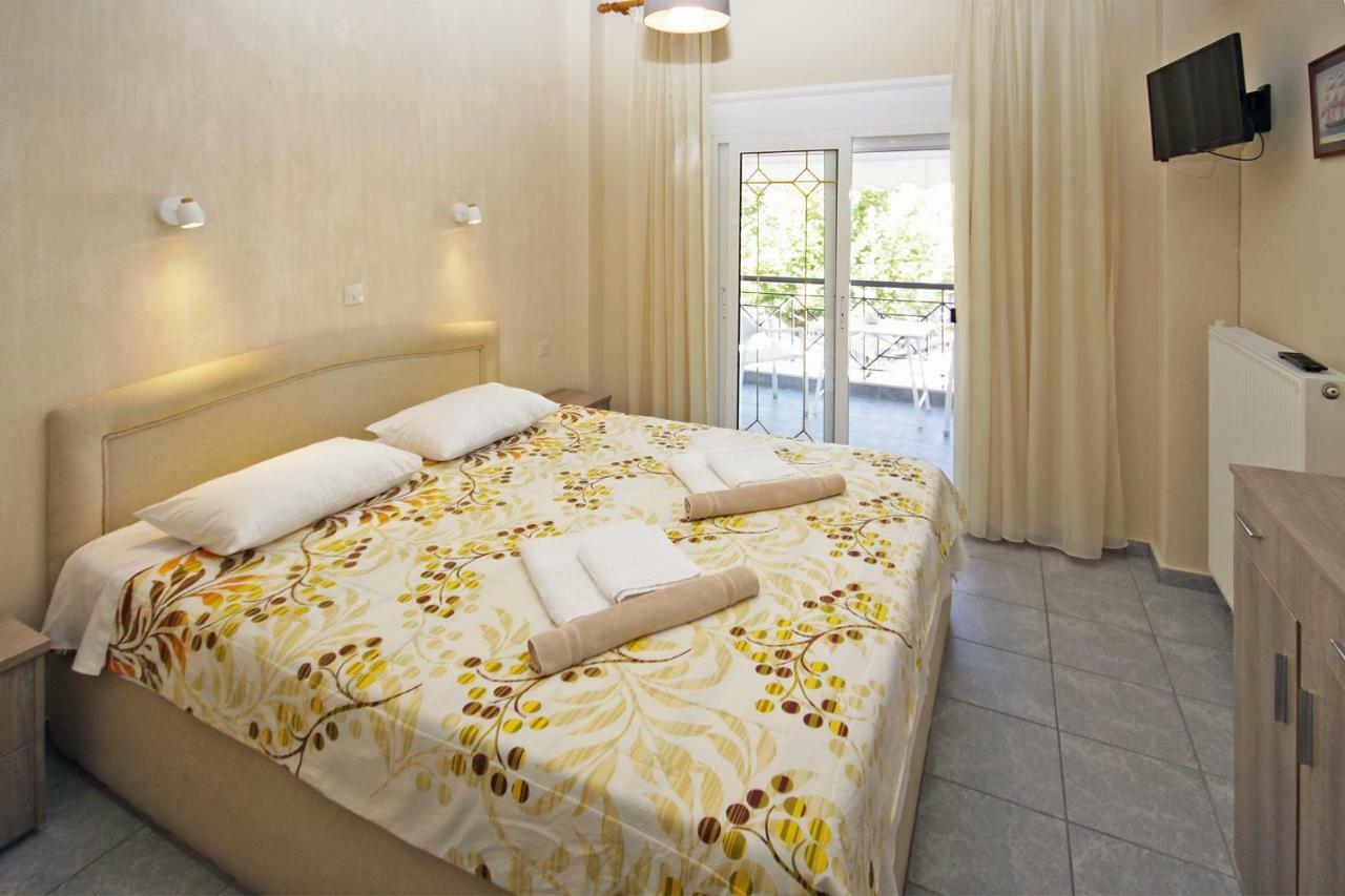 Funbeach Rooms Neos Marmaras Exterior photo
